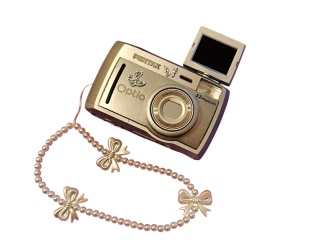 Pentax Optio 330RS – Retro Aparat Cyfrowy z 2002 Roku | 3,2 MP | Obrotowy Ekran LCD