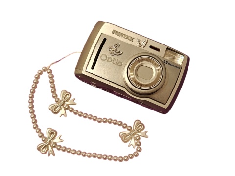 Pentax Optio 330RS – Retro Aparat Cyfrowy z 2002 Roku | 3,2 MP | Obrotowy Ekran LCD