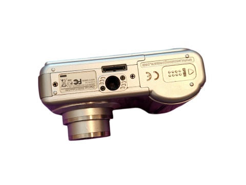 Samsung Digimax S500 – Aparat Cyfrowy 5.1 MP z 2005 Roku | Retro Digital Camera