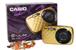 Casio Exilim EX-N10 – Złoty | 16 MP | 5x Zoom | Pełny zestaw z pudełkiem